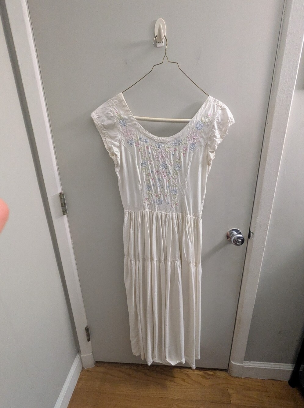 VTG White Cotton Embroidered Prairie Midi Dress Cottagecore Boho Flutter Sleeve